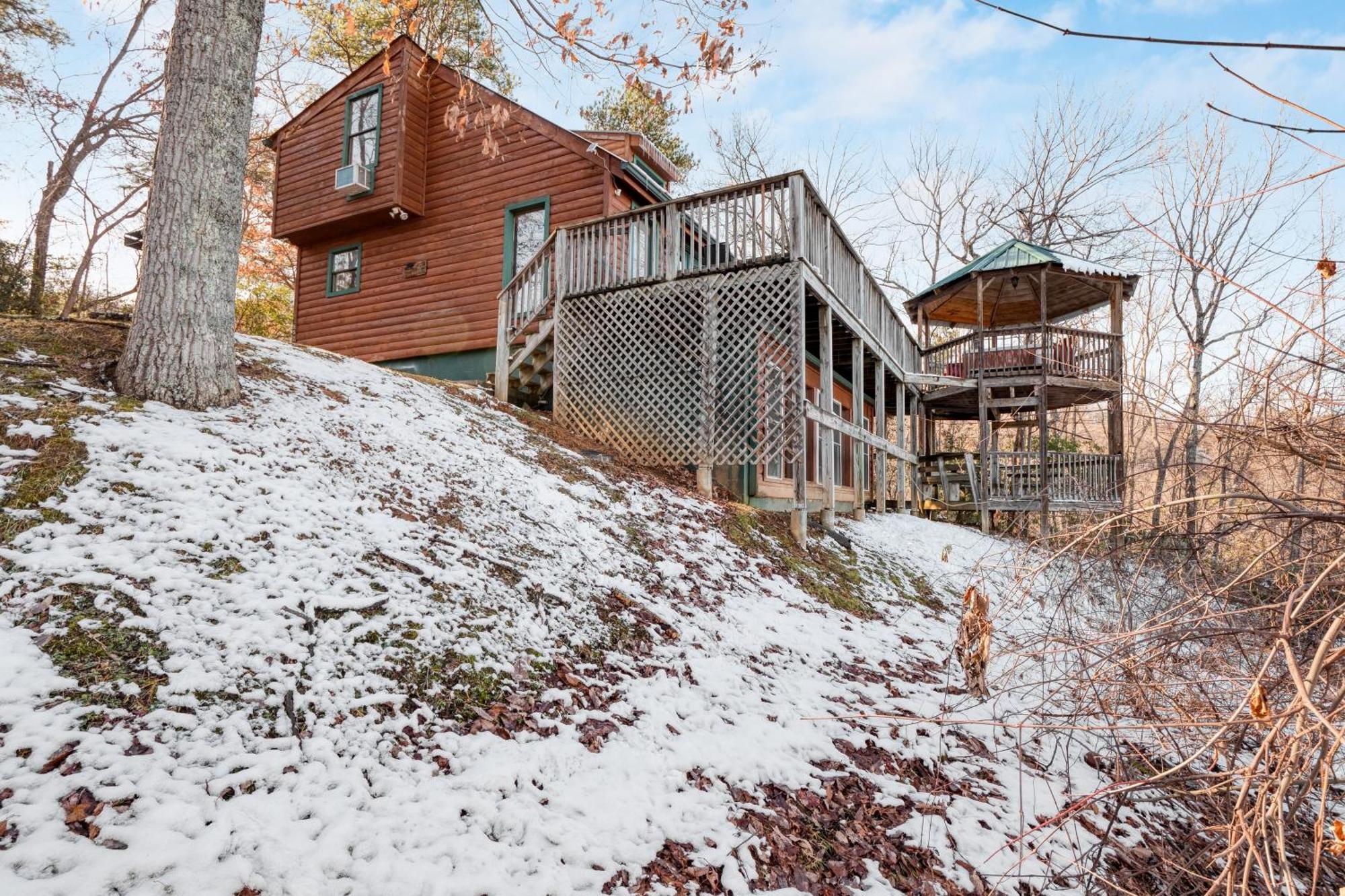 Fontana By Avantstay Gorgeous Mountain Cabin W Views Hot Tub Game Room Gatlinburg Zewnętrze zdjęcie